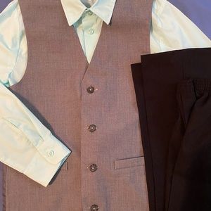 Boys vest suit size 14
